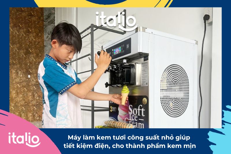 Máy làm kem tươi công suất nhỏ cực ăn khách với thiết kế nhỏ gọn, tiết kiệm điện nhưng vẫn tạo ra thành phẩm kem mịn mướt