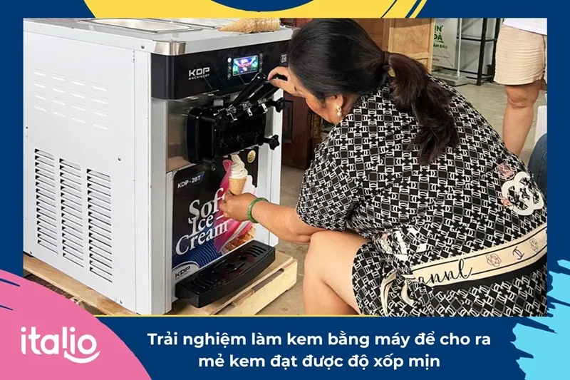 Chia sẻ độc quyền mẹo làm kem tươi không bị đá 4 Trải nghiệm làm kem bằng máy để cho ra mẻ kem đạt được độ xốp mịn